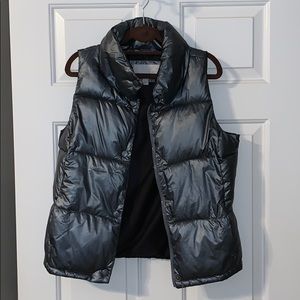 Gray Old Navy metallic puffy vest
